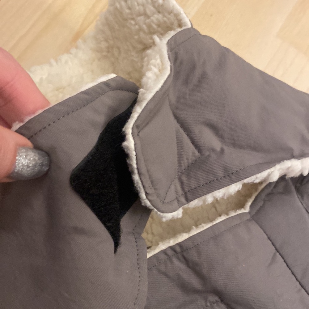 NWT water repellent Sherpa dog jacket - Picture 6 of 13